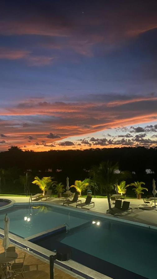 Guarajuba Cond Paraiso Dos Coqueiros Camacari Bagian luar foto